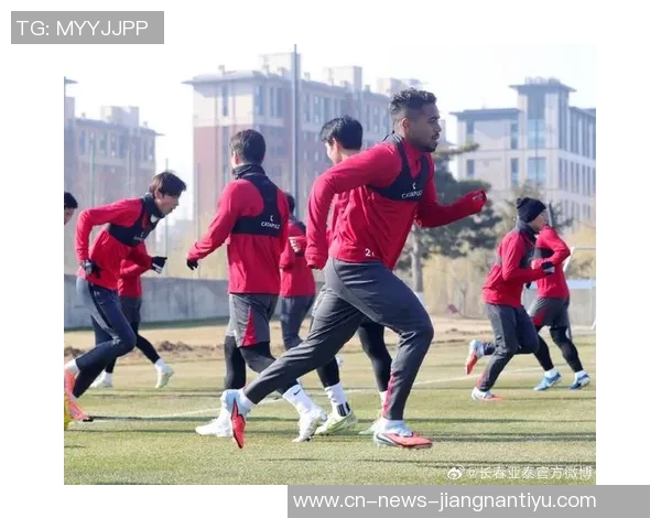 亚泰全力以赴备战收官战苏亚雷斯强调调整心态争取胜利 亚泰全力以赴备战收官战苏亚雷斯强调调整心态争取胜利