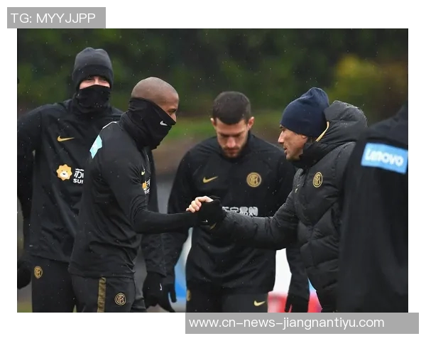 国米冬窗计划引援以填补邓弗里斯因手术缺阵至明年三月的空缺