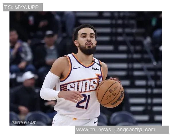 勇士队自主研发巅峰大洛波斯特防守效率高居联盟第三名 勇士队自主研发巅峰大洛波斯特防守效率高居联盟第三名